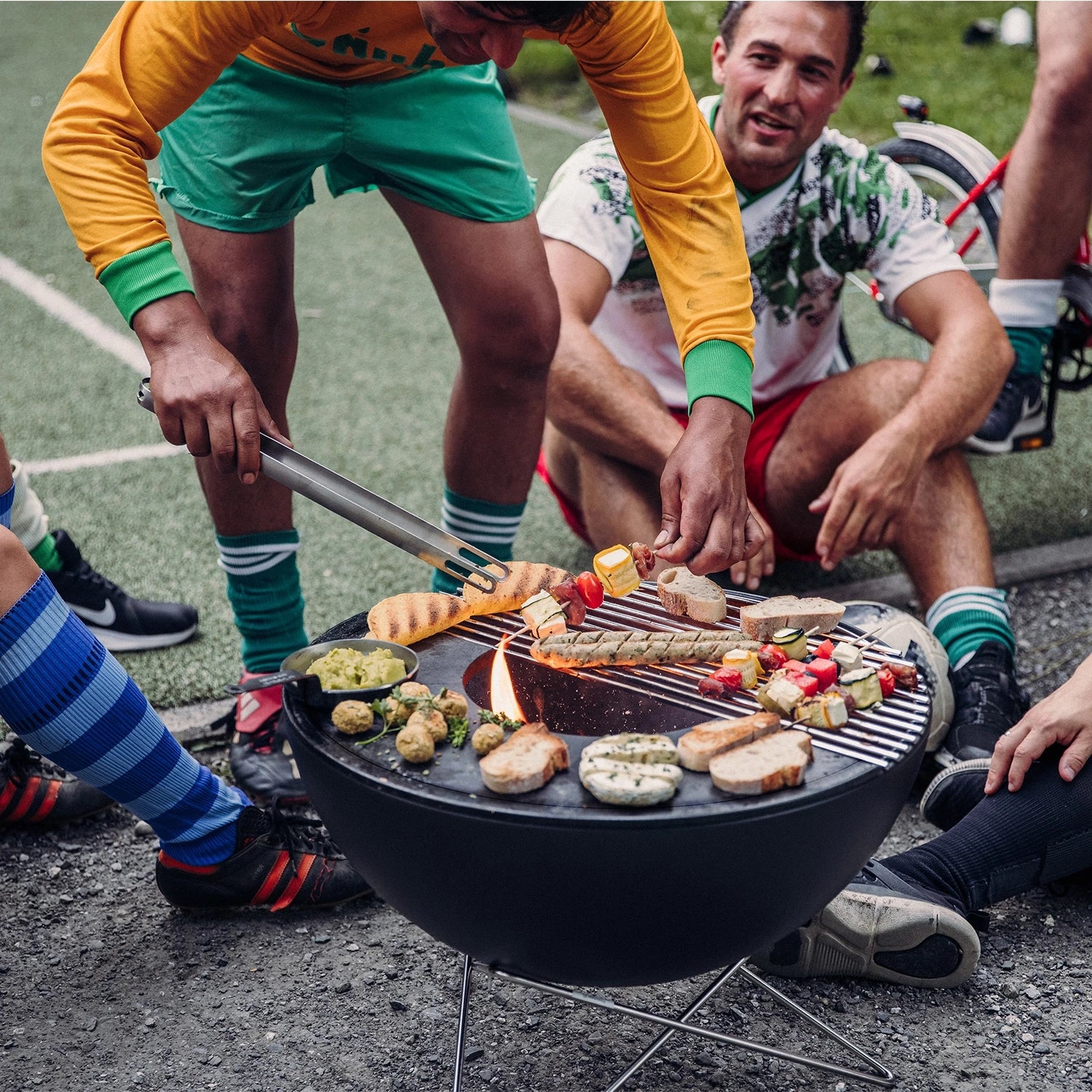 grill z paleniskiem