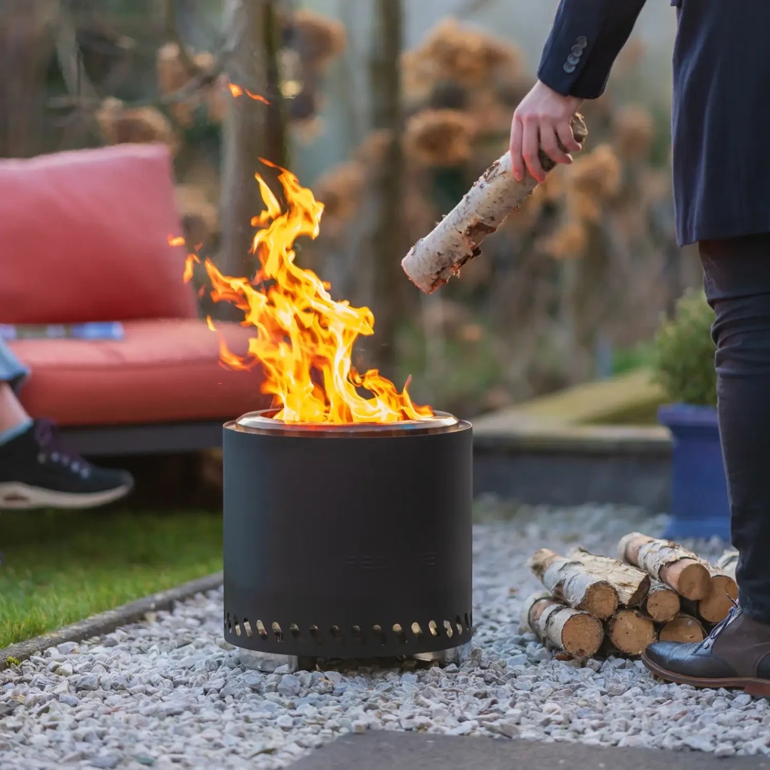 Ognisko na pellet Volcano Pellet Fire Pit Large – matowa czerń