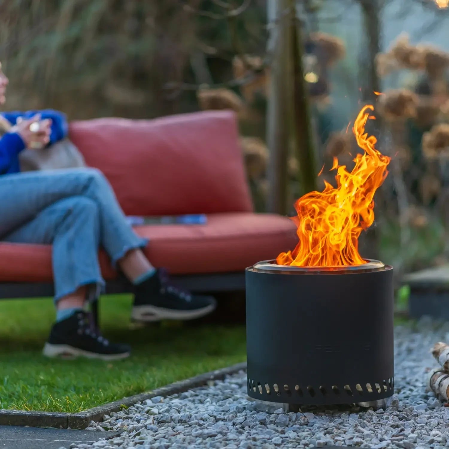 Ognisko na pellet Volcano Pellet Fire Pit Large – matowa czerń