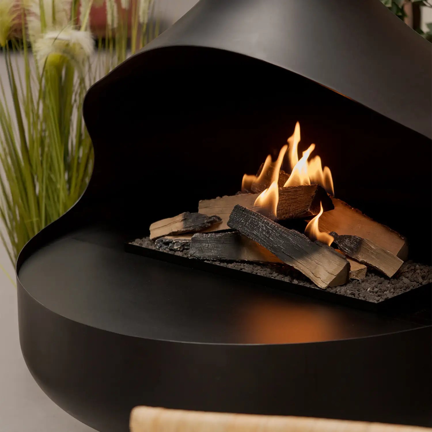 ONI Flogs - Ceiling-Mounted Bioethanol Fireplace
