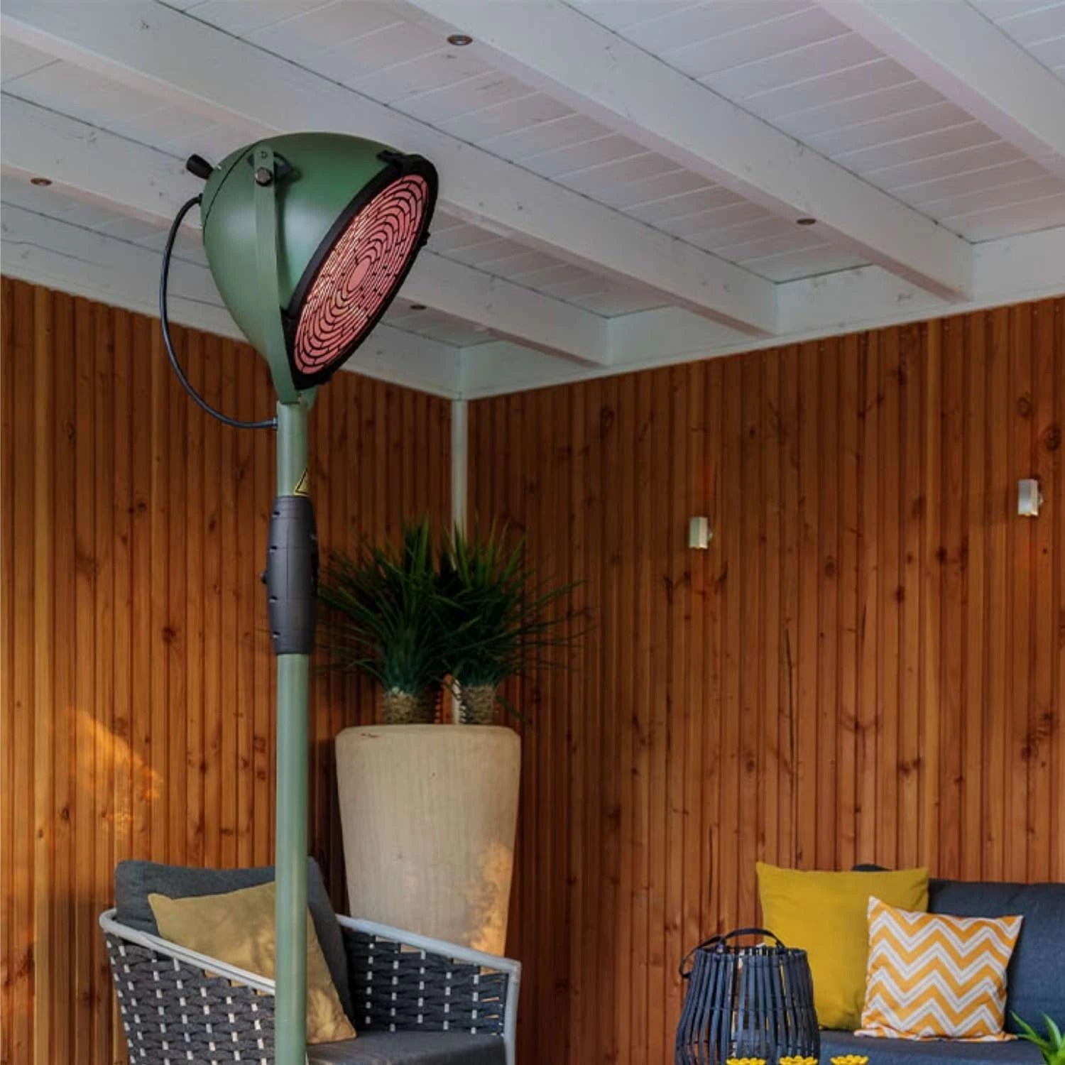 Indus wolnostojący ogrzewacz tarasowy – 2100 W